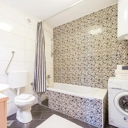 Апартаменты Penthouse Leon *