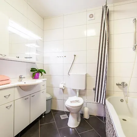 Penthouse Leon Апартаменты